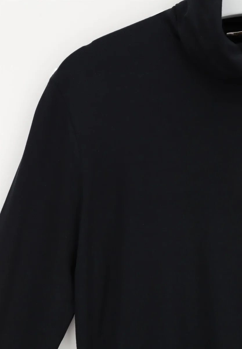 Oroblu Perfect Line Modal Turtleneck - Image 5